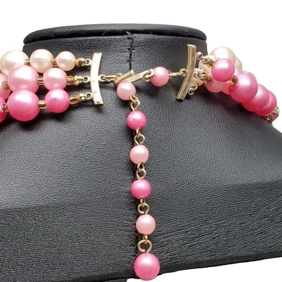Vtg 3-Strand Faux Pearl Bead Necklace Gold Tone Filigree Pink Adjustable 14"+2.5 - Picture 6 of 11